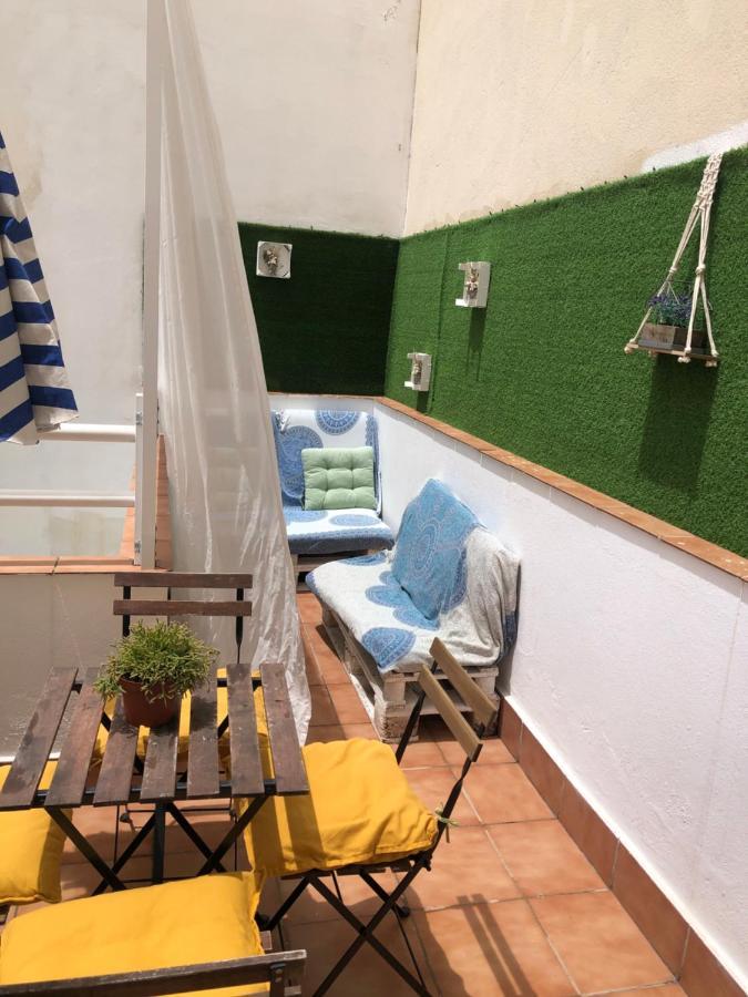 Ilios Apartamentos Malaga Exterior photo